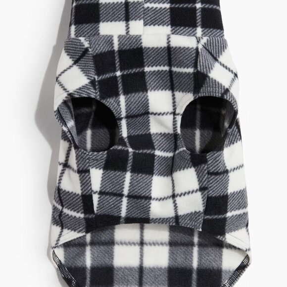 BNWT H&M TURTLENECK DOG SWEATER - SOLD OUT EVERYWHERE - Picture 3 of 5